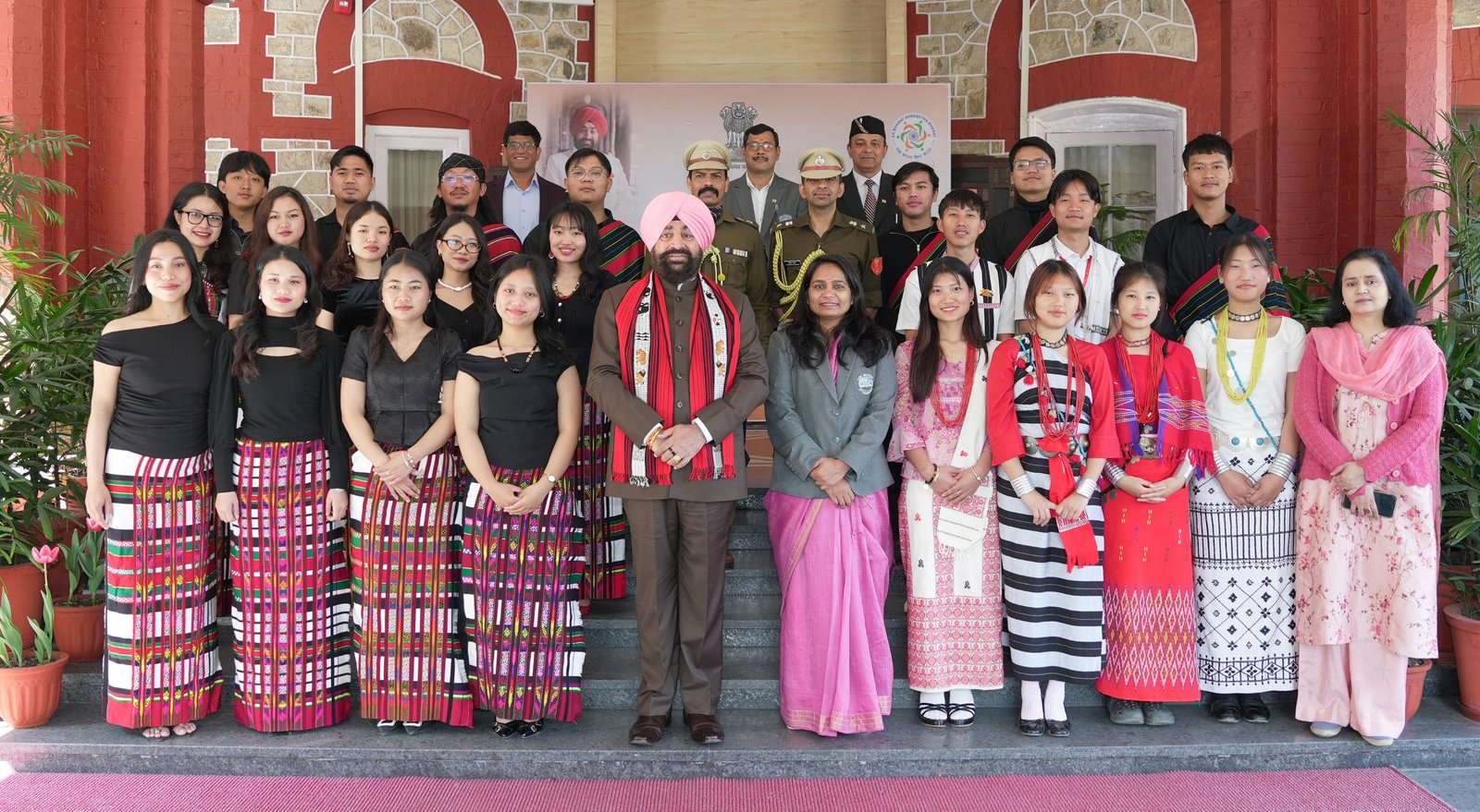 लोक भवन में मनाया गया अरुणाचल प्रदेश और मिजोरम का स्थापना दिवस