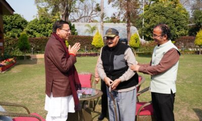 सेवानिवृत्त ब्रिगेडियर ने मुख्यमंत्री राहत कोष में दिया 10 लाख का योगदान