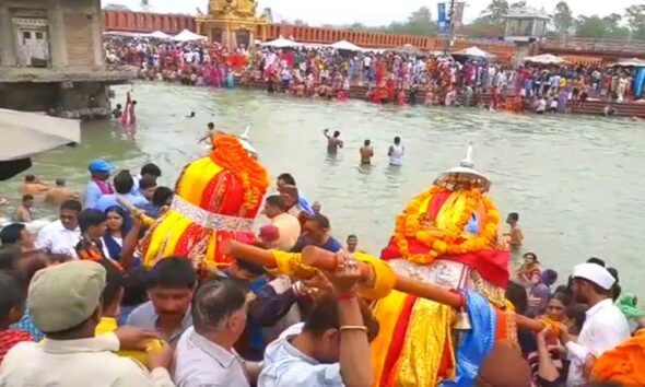 कुंभ मेला–2027 में देव डोलियों की दिखेगी भव्य शोभायात्रा, गंगा स्नान की तैयारियां हुई शुरू