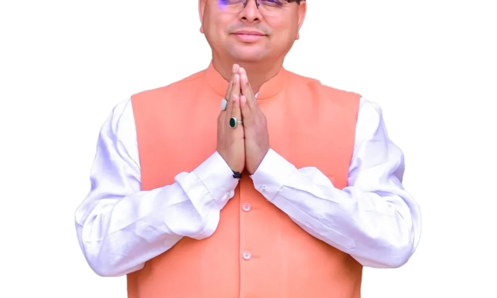 CM धामी ने दी चैत्र नवरात्रि व नवसंवत्सर की बधाई, आवास पर किया हवन-पूजन