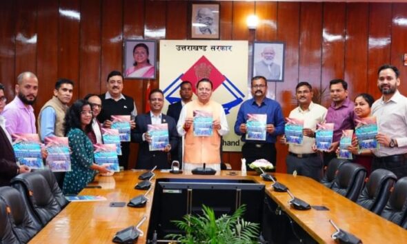 उत्तराखण्ड सचिवालय बैडमिंटन क्लब द्वारा प्रकाशित “प्रयास बेहतर कल के लिए” स्मारिका का मुख्यमंत्री धामी ने किया विमोचन 