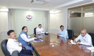 सीमावर्ती क्षेत्रों में व्यापार को लेकर सीएम ने की बैठक, लैंड पोर्ट परियोजना की प्रगति की ली जानकारी