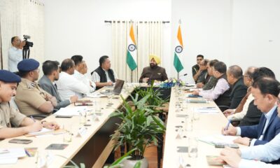 राज्यपाल ने की चारधाम यात्रा की तैयारियों की समीक्षा, यात्रा को सुरक्षित व सुव्यवस्थित बनाने के दिए निर्देश