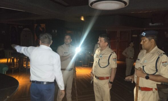 “ऑपरेशन प्रहार” के तहत कार्रवाई जारी, देर रात संदिग्धों के ठिकानों पर दून पुलिस की छापेमारी