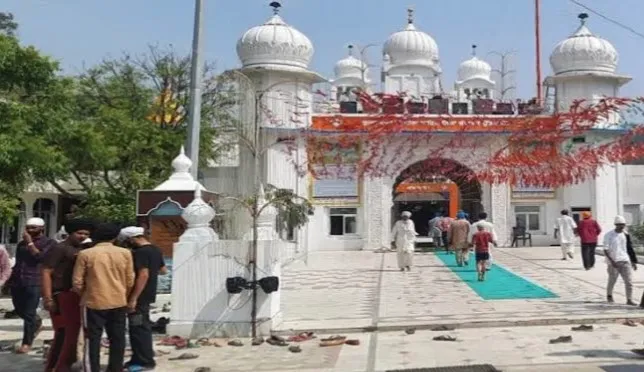 गुरु नानक देव जी की शिक्षाओं से गूंजा रीठा साहिब, श्रद्धा और उल्लास के साथ शुरू हुआ विश्व प्रसिद्ध जोड़ मेला