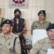 प्रेमी संग मर्डर करने वाली इनामी महिला गिरफ्तार