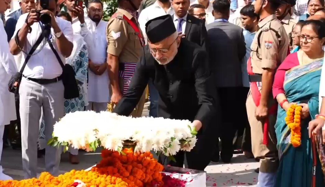 उपराष्ट्रपति पहुंचे देहरादून, पूर्व मुख्यमंत्री बीसी खंडूरी को दी श्रद्धांजलि, राज्यपाल ने किया जनरल को याद