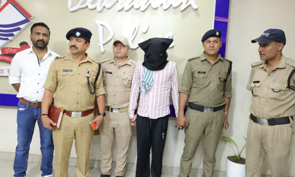 अजय भटेजा हत्याकांड का हुआ खुलासा, 50 हजार का इनामी मास्टरमाइंड गिरफ्तार