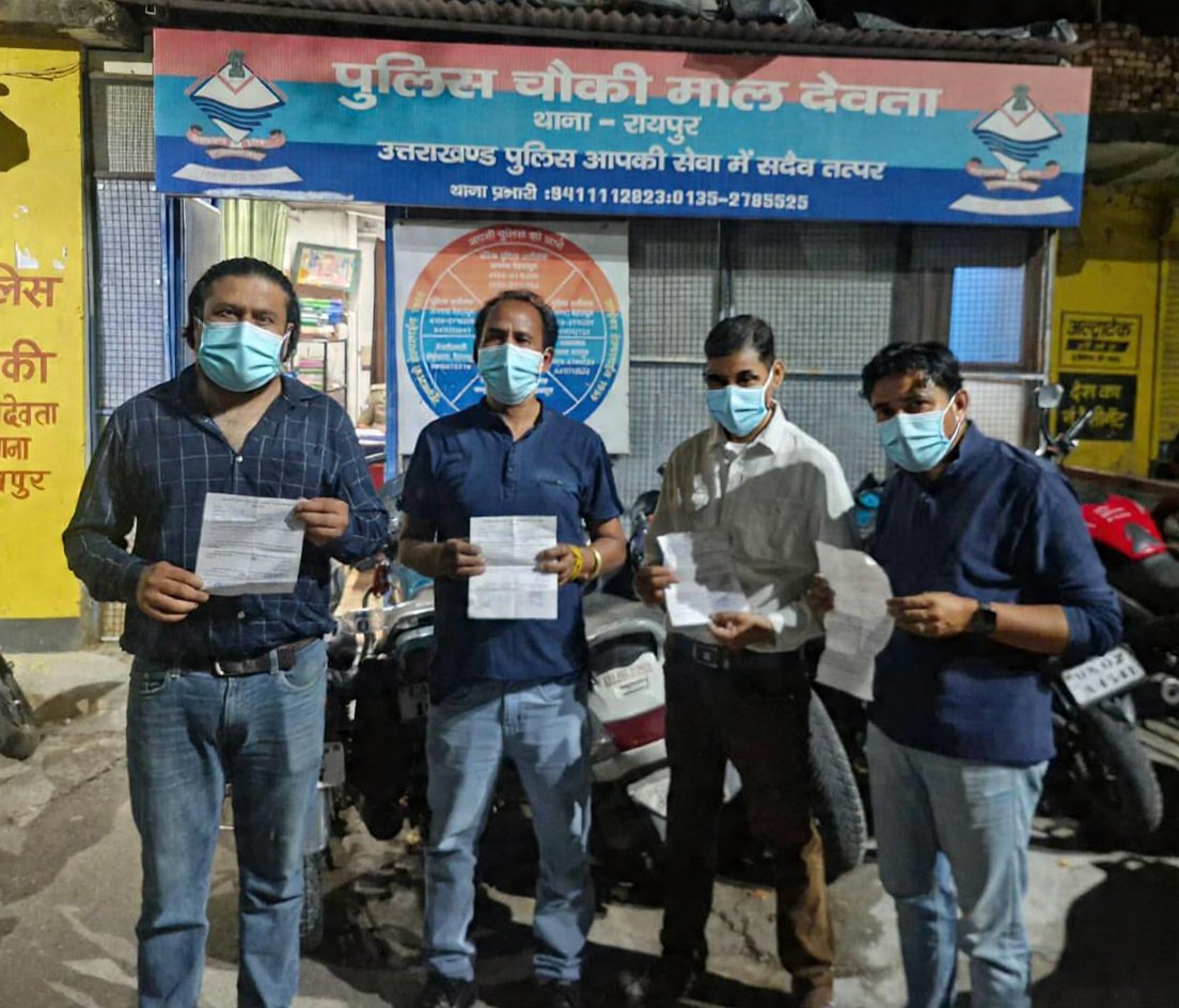एसएसपी दून की सख्ती से हुडदंगियों पर नकेल कसती दून पुलिस, 1 दर्जन हुड़दंगियों को लिया हिरासत में