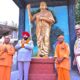 काकड़ीघाट में राज्यपाल ने ज्ञानवृक्ष और कर्कटेश्वर मंदिर में की पूजा-अर्चना