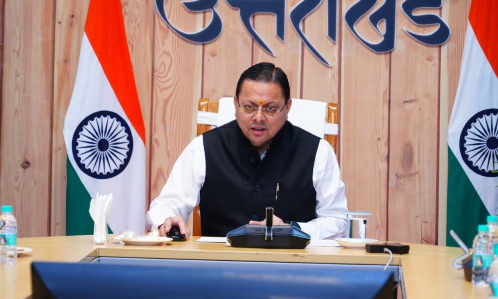 सीएम धामी ने श्रमिकों को दी बड़ी सौगात