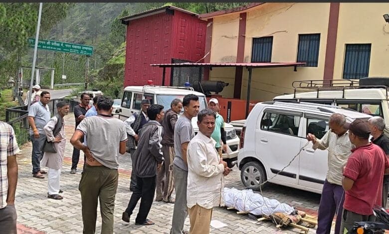 टिहरी में प्रसव के दौरान 28 वर्षीय महिला की मौत, नवजात बच्ची सुरक्षित