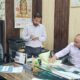 चंपावत में डीएम ने यूपीसीएल कार्यालय का किया औचक निरीक्षण, गायब मिले अधिकारी कर्मचारी