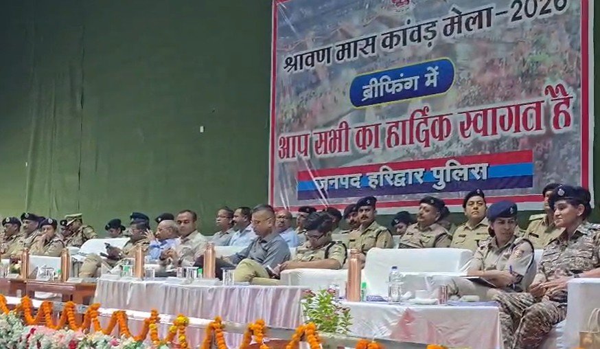 कांवड़ यात्रा को लेकर उत्तराखंड पुलिस पूरी तरह अलर्ट, एडीजी वी. मुरुगेशन ने दिए सख्त निर्देश