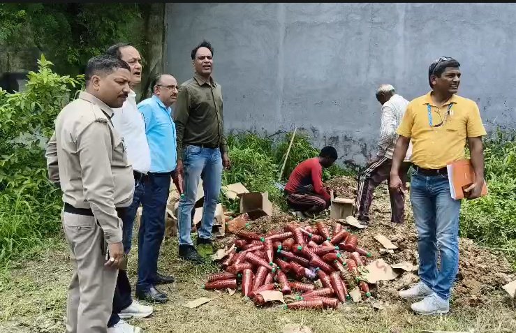 रुड़की में मिलावटी सॉस की फैक्ट्री सील…