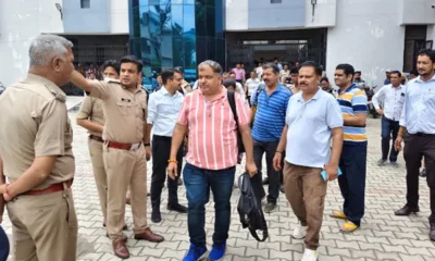 20 घंटे बाद खत्म हुआ सितारगंज तहसील का गतिरोध , उच्च अधिकारियों से वार्ता के बाद आंदोलन समाप्त..