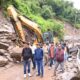 जिलाधिकारी ने स्यानाचट्टी, भूस्खलन क्षेत्र का किया स्थलीय निरीक्षण, वैकल्पिक मार्ग निर्माण के दिए निर्देश