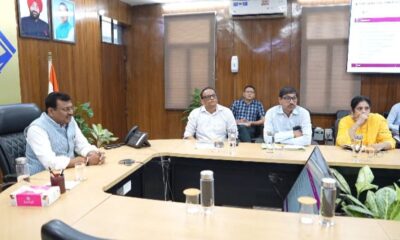 CS ने की ग्रोथ सेंटर्स की प्रगति की समीक्षा, अधिकारियों से ली जानकारी