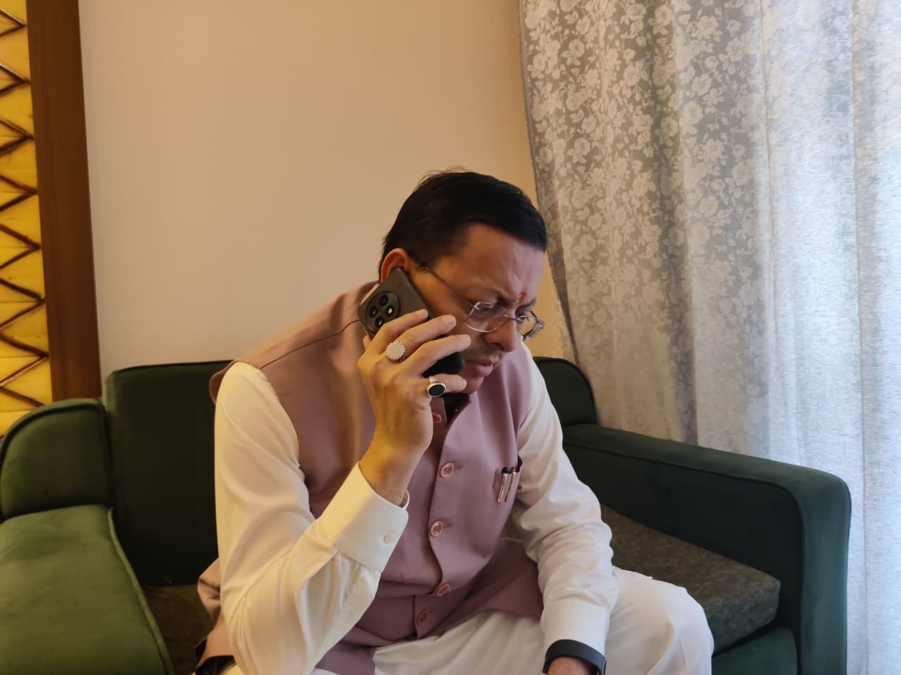परिजनों की सोशल मीडिया पर गुहार का सीएम धामी ने लिया संज्ञान, हवलदार पंकज की तलाश के दिए निर्देश
