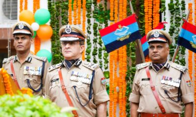 पुलिस मुख्यालय में DGP दीपम सेठ ने फहराया तिरंगा, उत्कृष्ट पुलिसकर्मियों को किया सम्मानित