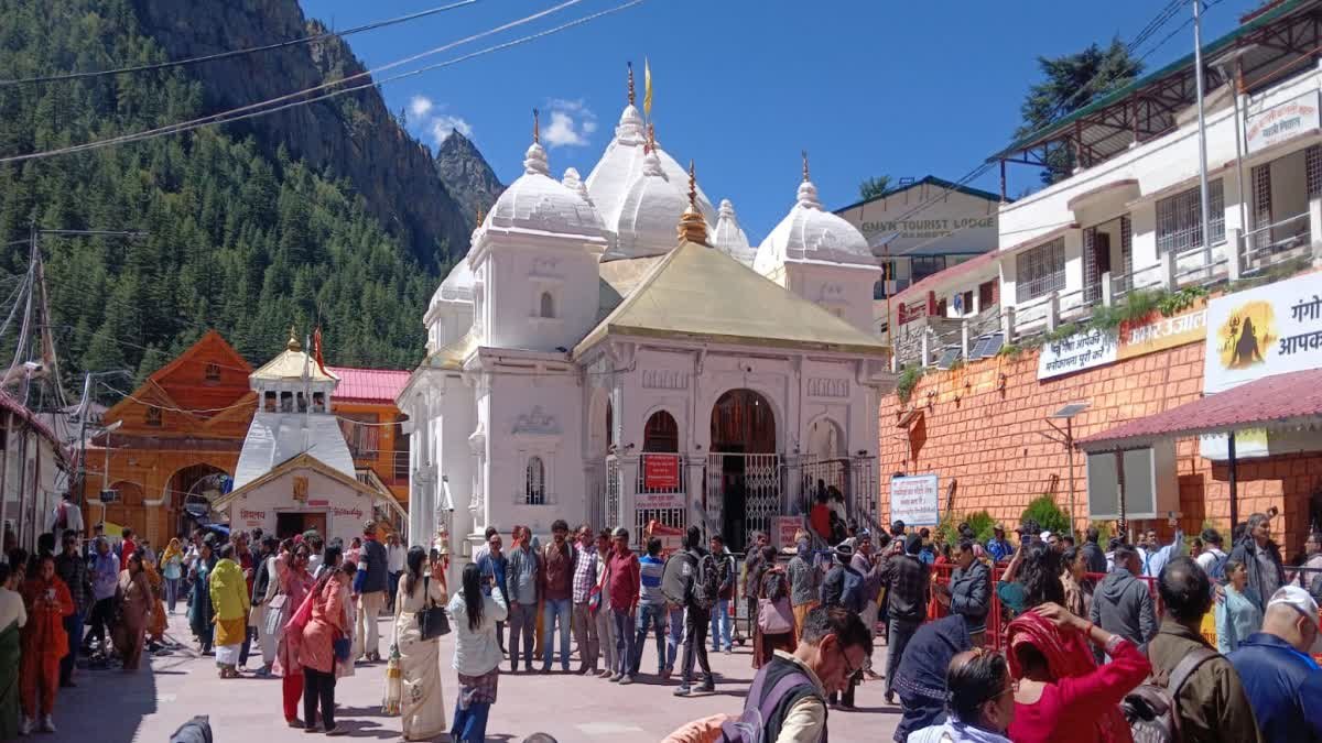 गंगोत्री धाम के कपाट 10 नवंबर को होंगे बंद, शीतकाल में मुखबा में होंगे दर्शन