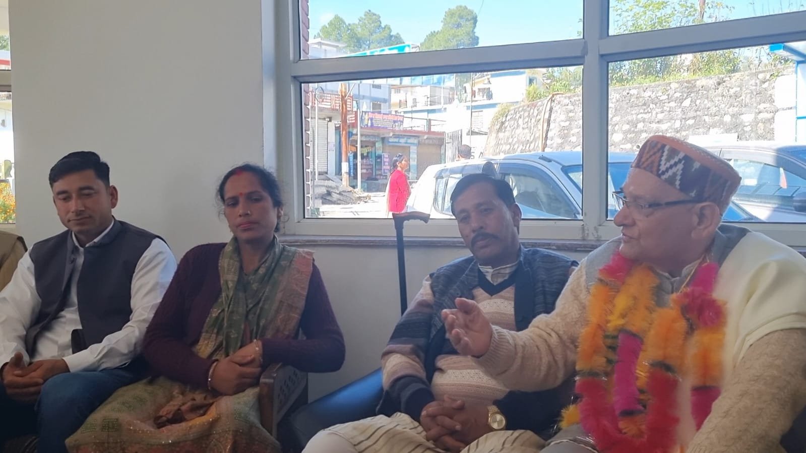 ‘कुंभकर्ण 6 महीने में जागता था, विधायक 5 साल से सो रहे हैं’, गैरसैंण के विकास पर पूर्व विधायक का तंज