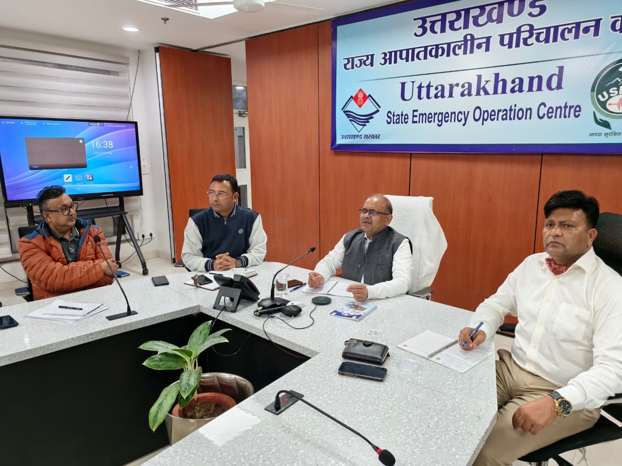 कल पांच जिलों के लिए ऑरेंज अलर्ट, सचिव आपदा प्रबंधन ने बैठक कर तैयारियों की समीक्षा की