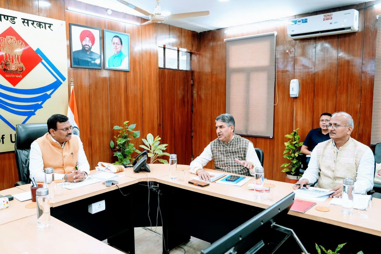 उत्तराखण्ड संस्कृत संस्थानम् के शासी निकाय की तीसरी बैठक संपन्न, संस्कृत के प्रचार-प्रसार पर हुई चर्चा