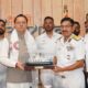 7,045 मीटर ऊंची चोटी फतह कर लौटे भारतीय तटरक्षक बल के जवान, CM धामी ने थपथपाई पीठ