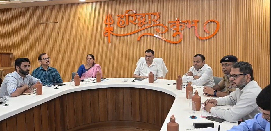 कुंभ 2027 में सफाई की मेगा तैयारी, एकीकृत सेनिटेशन कार्ययोजना पर मंथन