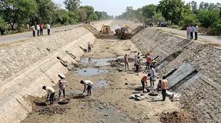 वार्षिक रखरखाव के लिए बंद की गई गंगनहर, छोटी दीपावली तक रहेगी बंद