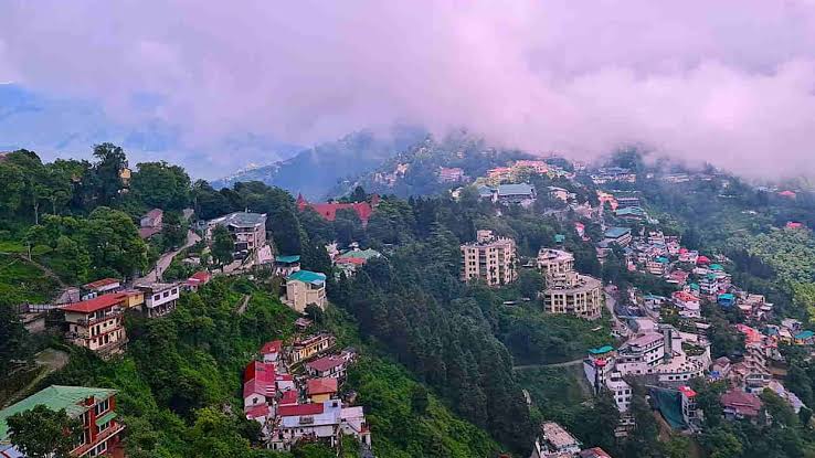 सुप्रीम कोर्ट के आदेश के बाद मसूरी में एमडीडीए का सर्वे तेज, 200 से अधिक प्रतिष्ठान जांच के दायरे में आने की संभावना