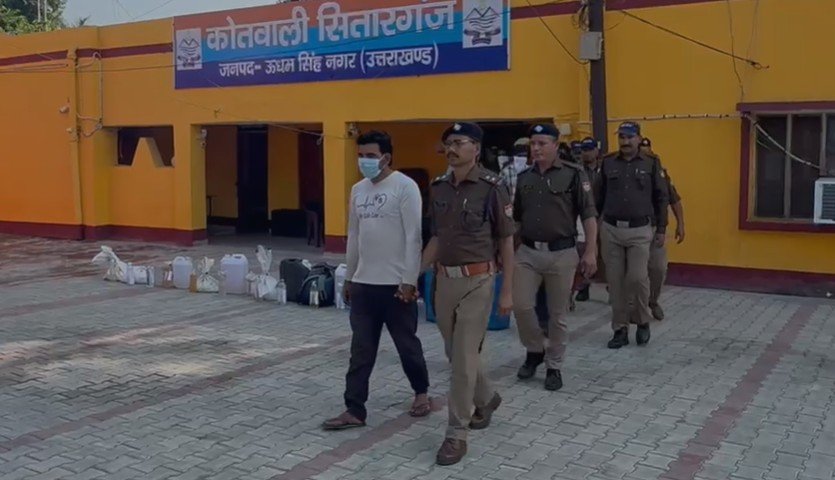 ऑपरेशन प्रहार के तहत सितारगंज पुलिस का बड़ा एक्शन, 11 शराब तस्कर गिरफ्तार